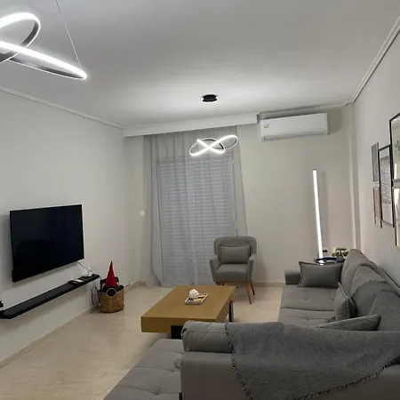 Be My Guest Apartamento Tríkala